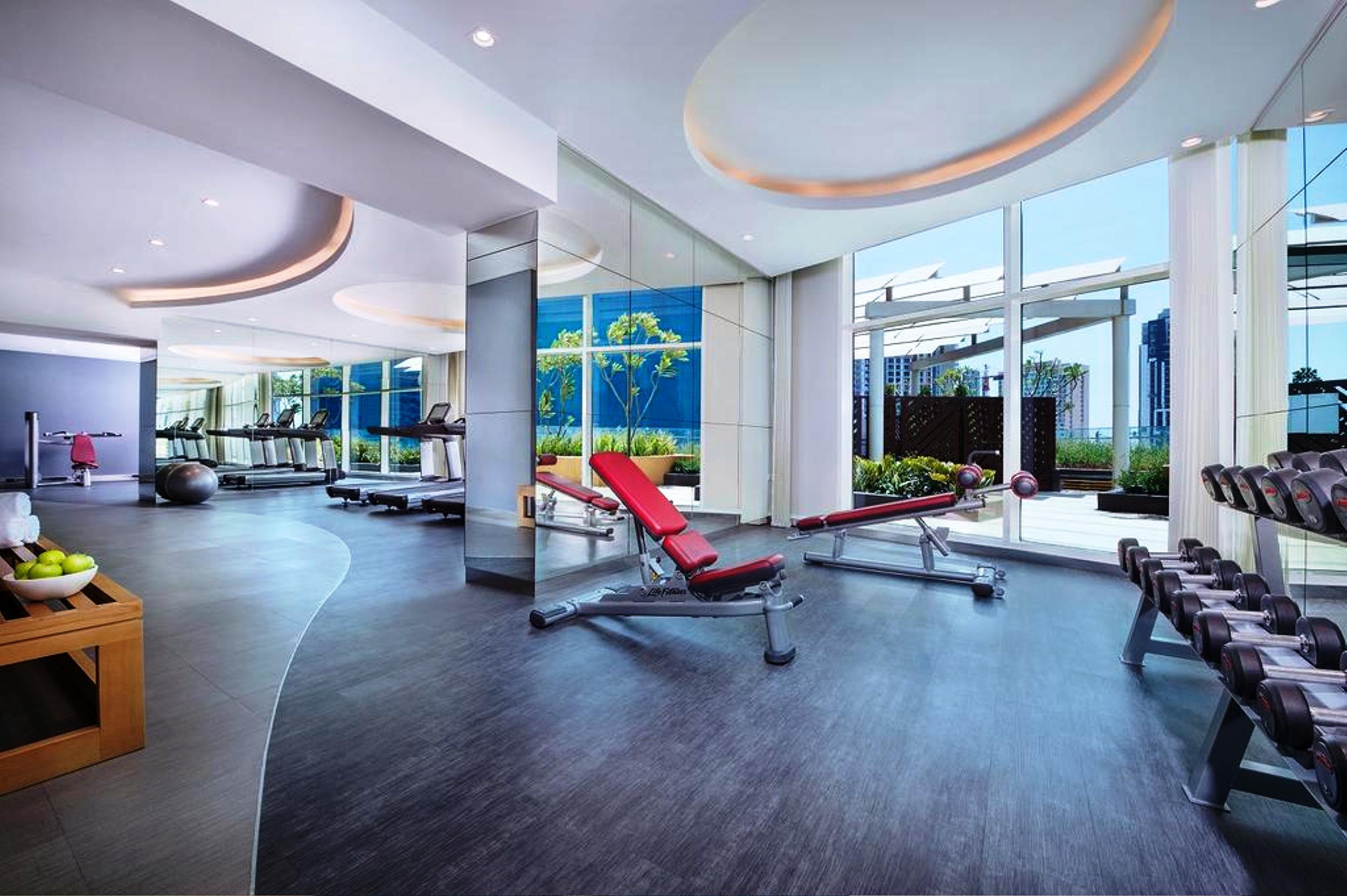 Damac Maison Distinction Dubai Esterno foto The gym at the Shangri-La Hotel, Kuala Lumpur